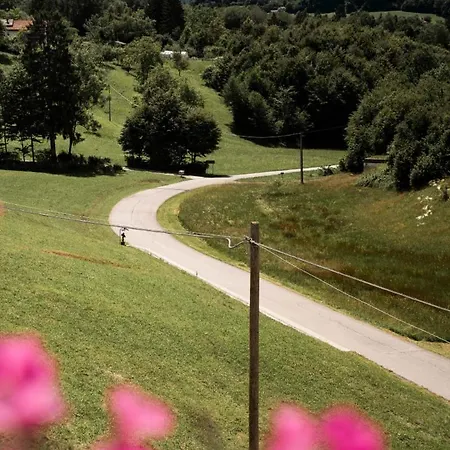 بيت ريفي Valmorel Navenze