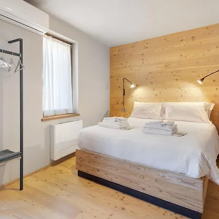 Tara, Luxury - “locanda Valmorel”
