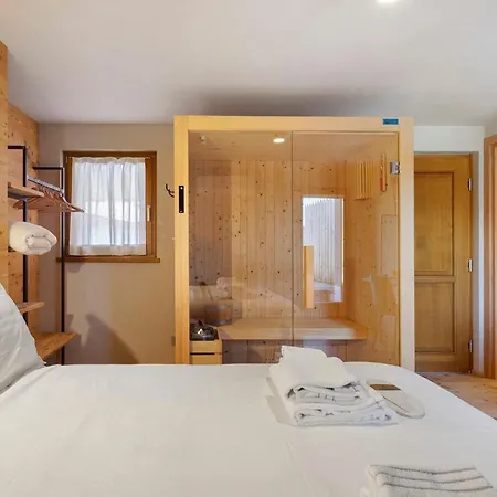 Tara, Luxury - “locanda Valmorel” Limana
